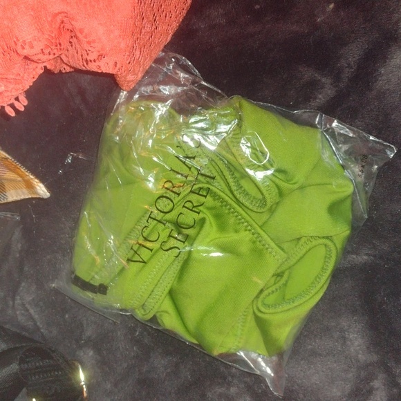 BNWT…Victoria Secret Swim Bottom READ DETAILS - Picture 9 of 10